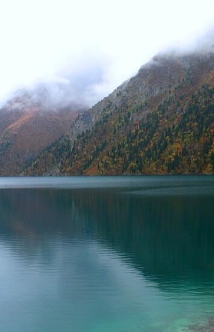 Dzungarian Alatau Lakes and Glaciers Trekking Tour