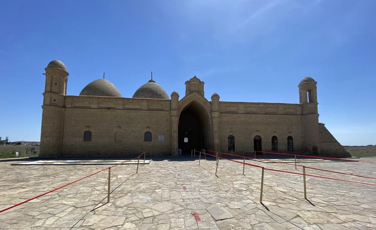 Arystan Bab Mausoleum