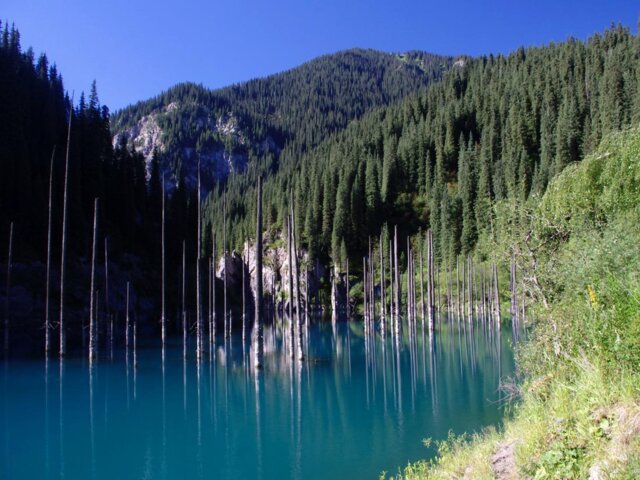 Lake Kaindy 2