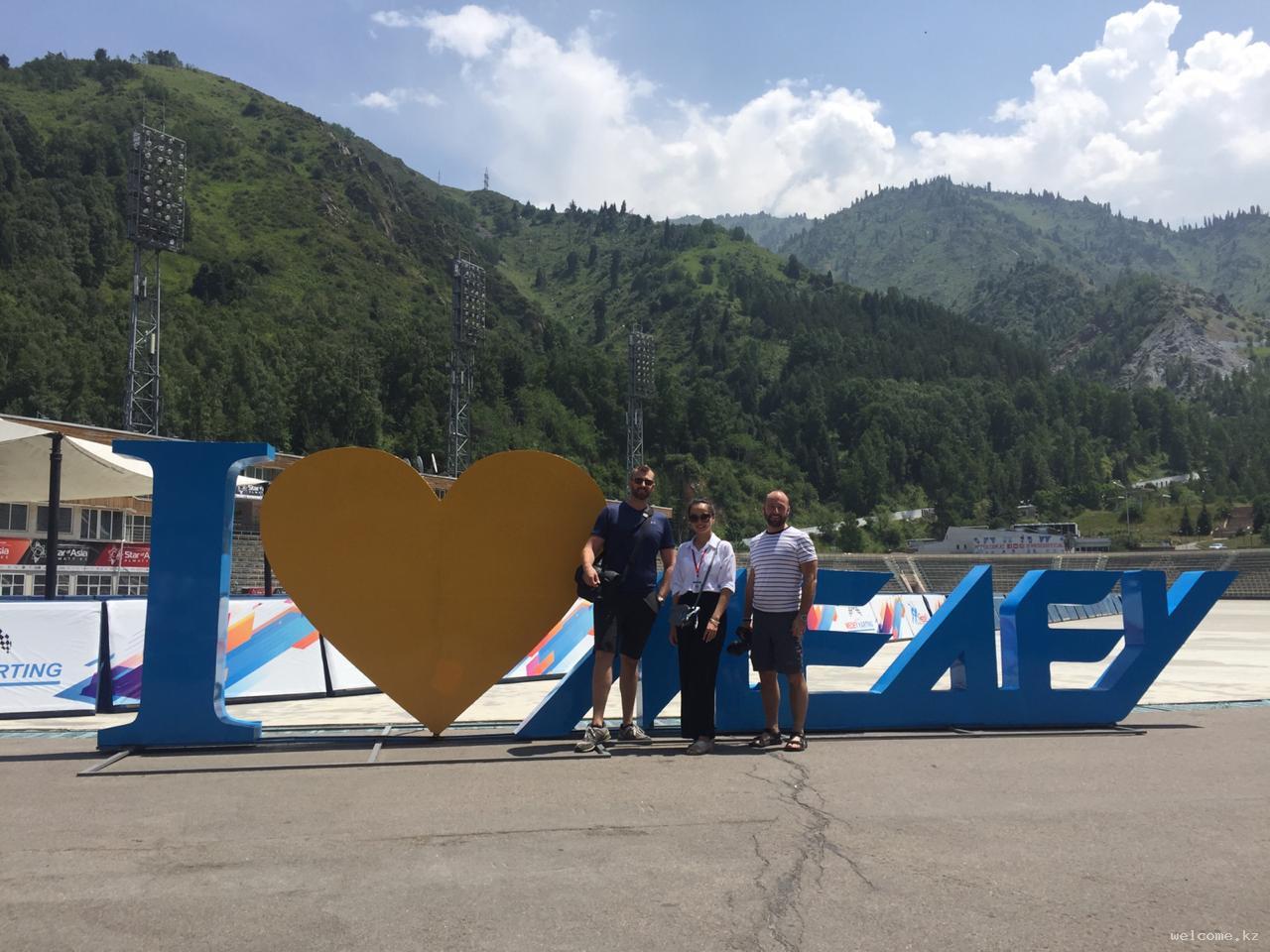 Almaty Highlights: Mountain Tour