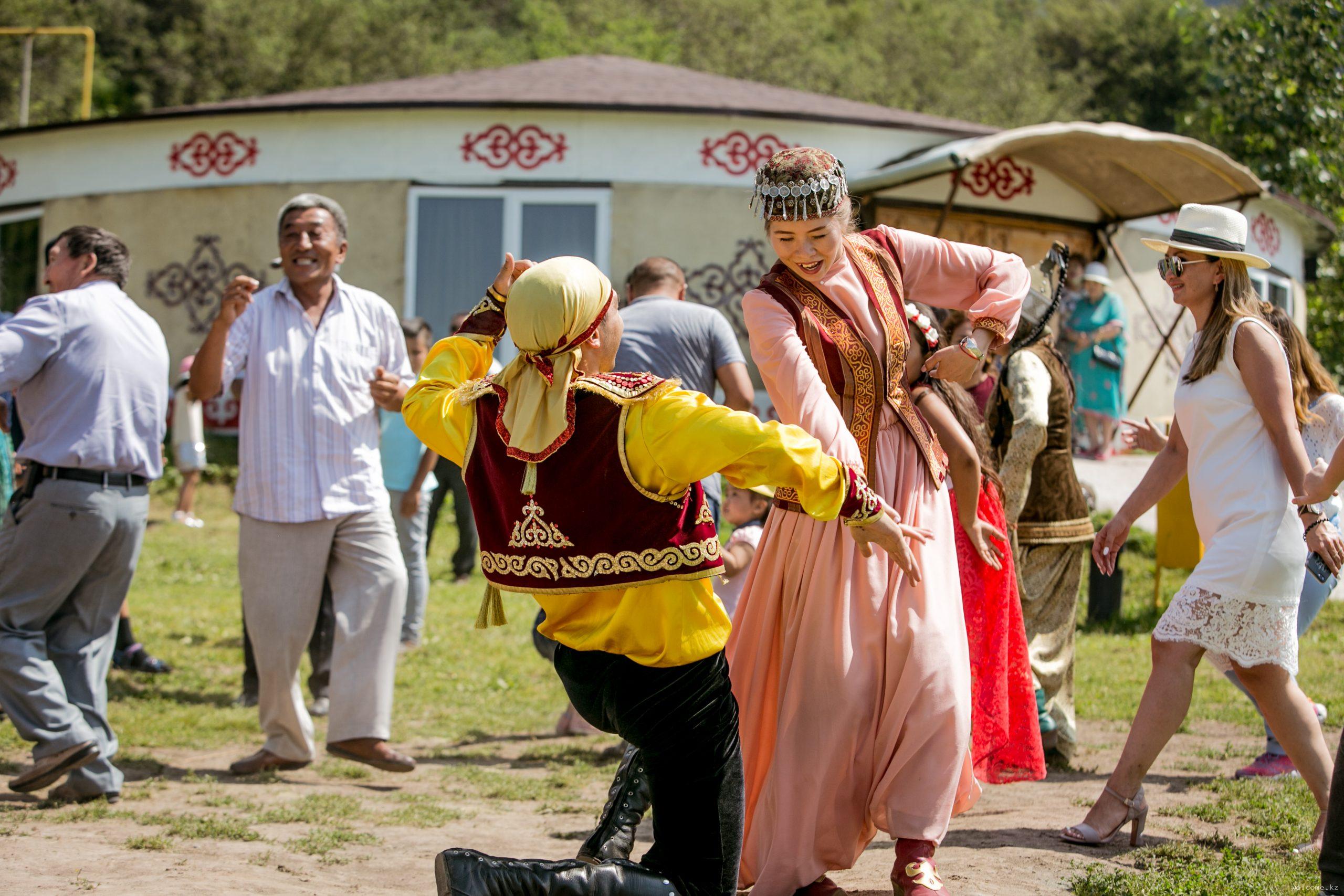 Gunny Ethnic Village Tour