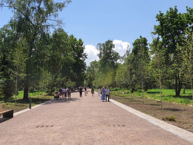 Botanical_Garden_Almaty_Сity (23) Large